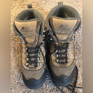 Montrail hiking boots women’s size 10